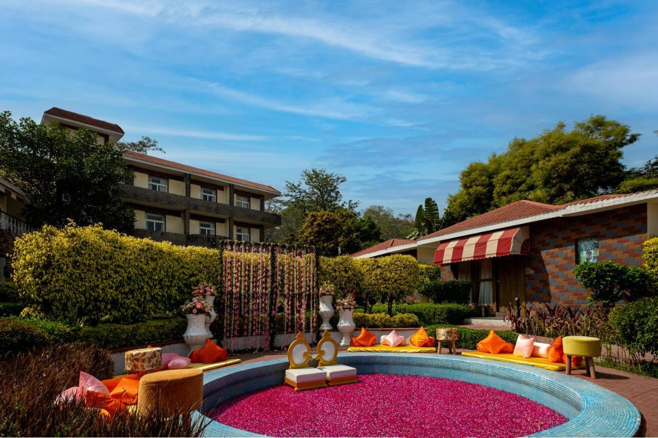 Country Inn Tarika Riverside Resort Jim Corbett Garjia Exterior foto